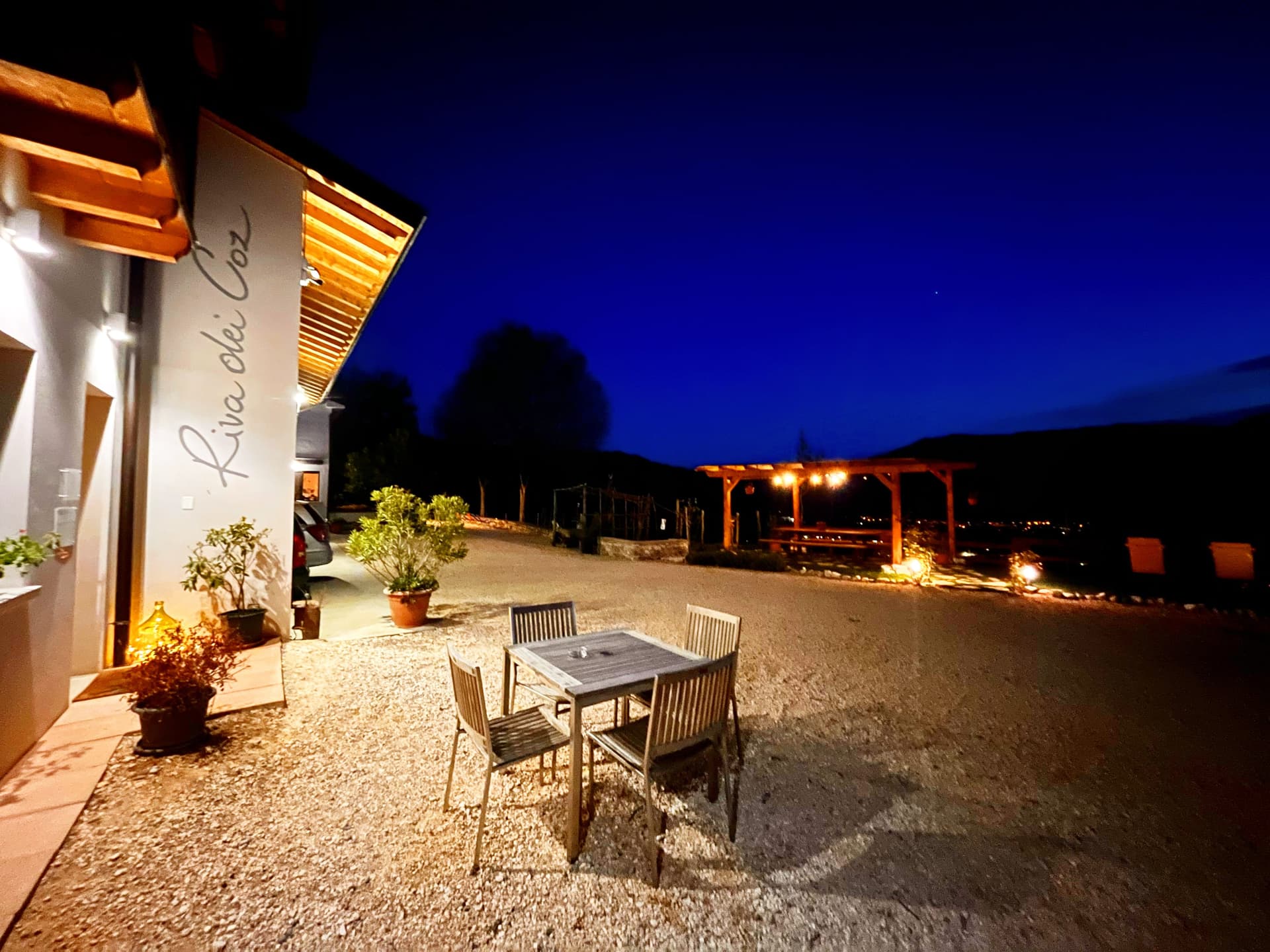 Esterni - Riva dei Coz